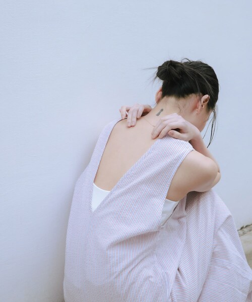 URBAN RESEARCH（アーバンリサーチ）の「new basic　インドコットンサッカーストライプワンピース（ワンピース・レディース・L.BEIGE/RED・FREE）」の19枚目の写真