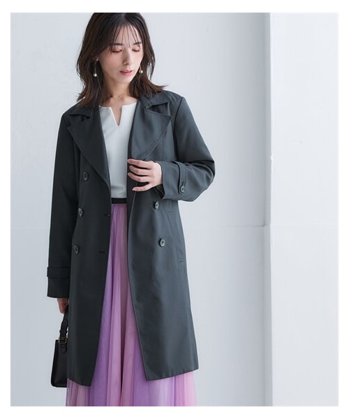 nissen（ニッセン）の「【花粉がつきにくい】トレンチコート（裏地ストライプ・共布ベルト付）（はっ水・防汚機能）＜大きいサイズ有＞（ジャケット/アウター・レディース・グレージュ(ベージュ系ストライプ裏地)/ネイビー(ブルー系ストライプ裏地)/ベージュ(ブルー系ストライプ裏地/キャメルベージュ(ブルー系ストライプ裏地・S/M/L/LL/3L）」の6枚目の写真