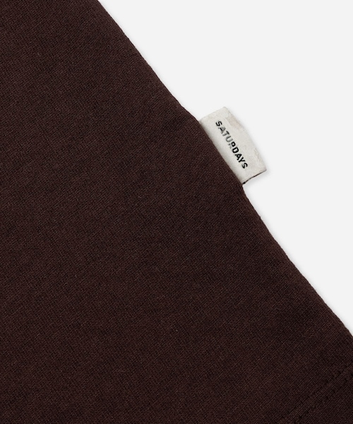 Saturdays NYC(サタデーズ ニューヨークシティ )の「Loofah Collar Relaxed SS Tee(Tシャツ/カットソー・レディース・ライトグレー/ダークブラウン/ネイビー・L/M/S/XL)」の19枚目の写真