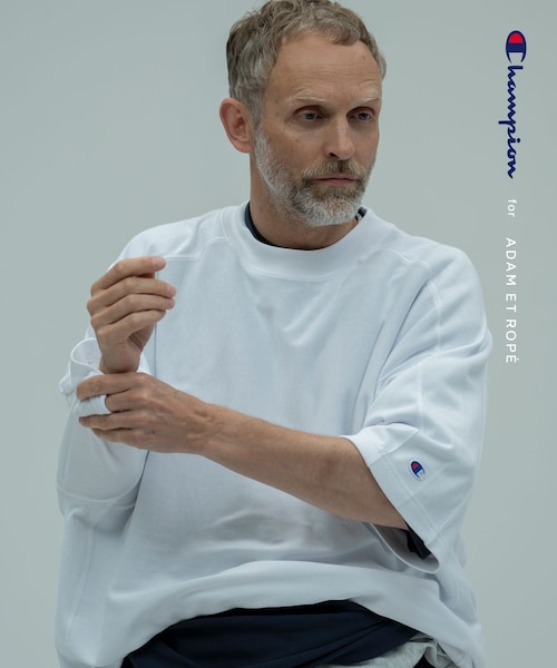 ADAM ET ROPE'(アダムエロペ)の「《別注》【Champion/チャンピオン】REVERSE WEAVE TEE(Tシャツ/カットソー・メンズ・ブラック/ライトグレー/ホワイト/ネイビー・L/M/S/XL)」の15枚目の写真