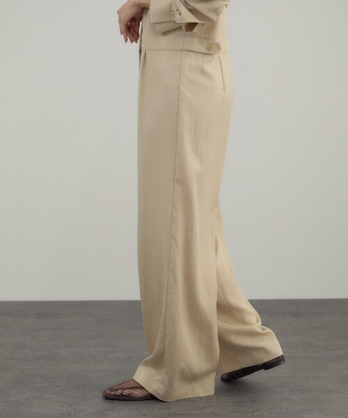 ADAM ET ROPE'（アダムエロペ）の「フロントクロスオールインワン（サロペット/オーバーオール・レディース・ブラック/ベージュ・F）」の13枚目の写真