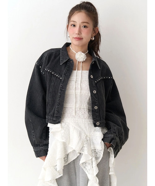 CALNAMUR（カルナムール）の「ヨークデザインデニムジャケット（デニムジャケット・レディース・アイボリー/グリーン/インディゴ/クリア/ブラック/ブルー・F）」の3枚目の写真