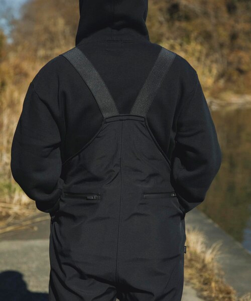 URBAN RESEARCH（アーバンリサーチ）の「ELECTRIC　EX WATER REPELLENT BIB PT（つなぎ/オールインワン・メンズ・BLACK/CHARCOAL・L/XL）」の9枚目の写真