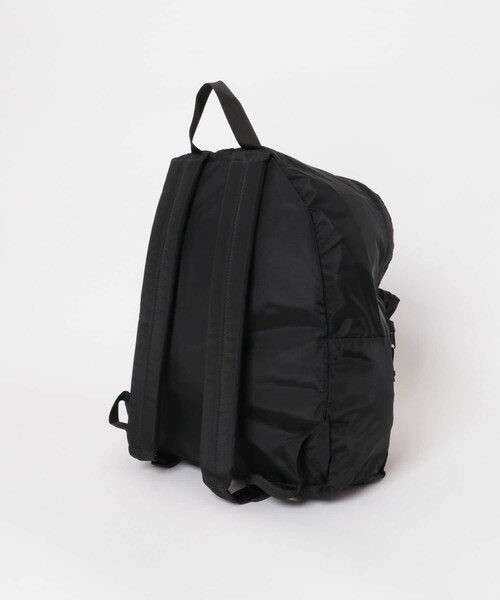 ITEMS URBANRESEARCH（アイテムズ アーバンリサーチ）の「WILD WALLETS　Day Pack（バックパック/リュック・メンズ・BLK/KHK/BLU/RED・-）」の7枚目の写真