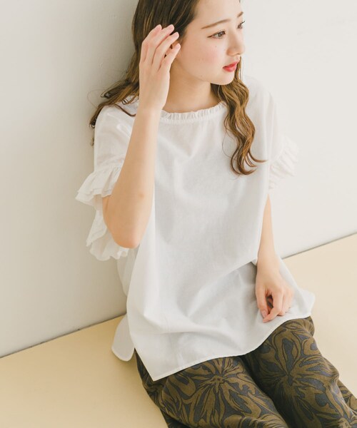 ITEMS URBANRESEARCH(アイテムズ アーバンリサーチ)の「ダブルフリルブラウス(シャツ/ブラウス・レディース・SRP/WHT/BRN・FREE)」の10枚目の写真
