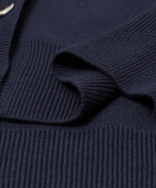 ITEMS URBANRESEARCH（アイテムズ アーバンリサーチ）の「『イージーケア』スウェットライクVネックカーディガン（ニット/セーター・レディース・OFF/MIMOSA/LVD/NVY・Free）」の21枚目の写真