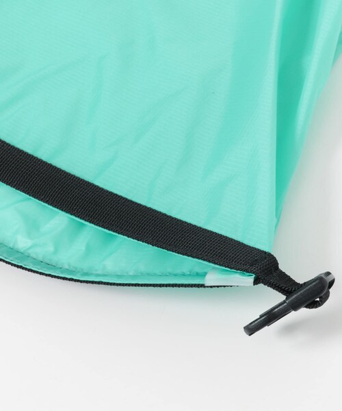 URBAN RESEARCH DOORS(アーバンリサーチドアーズ)の「NIKE SWIM ウォータープルーフバッグ(その他雑貨・メンズ・ブラック/ミント/ブルー・One)」の11枚目の写真