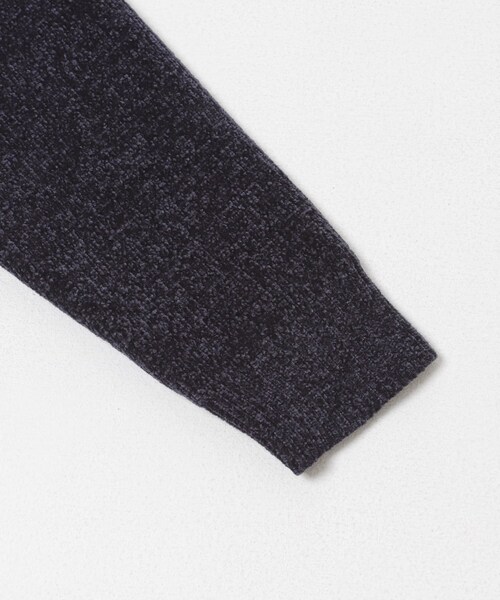 ITEMS URBANRESEARCH（アイテムズ アーバンリサーチ）の「ダブルフェイスシェニールクルーネックニット（ニット/セーター・メンズ・WHT/BLUE GRAY/GREIGE/INK BLACK・M/L）」の17枚目の写真