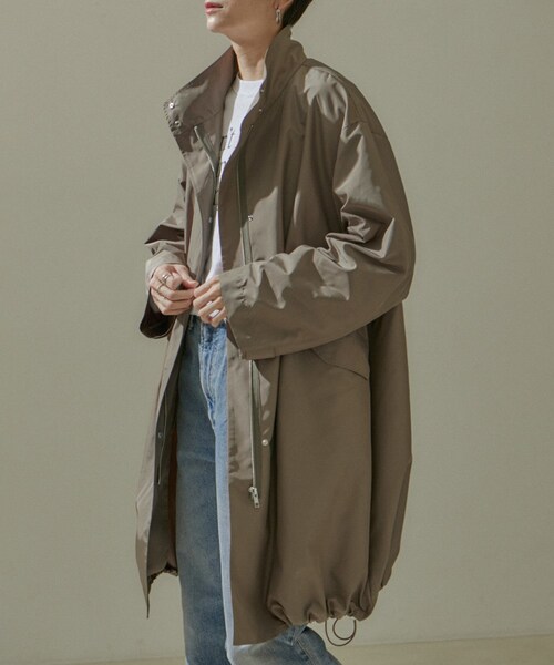 ADAM ET ROPE'（アダムエロペ）の「[24SS]ミリタリースタンドカラーコート/モッズコート【撥水加工・洗える】（ミリタリージャケット・レディース・ブラウン系/オフホワイト・F）」の5枚目の写真