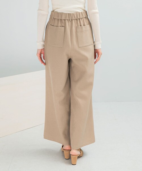 URBAN RESEARCH ROSSO（アーバンリサーチロッソ）の「『UR TECH』ストレートスラックス（その他パンツ・レディース・BEIGE/BLACK・36/38）」の13枚目の写真