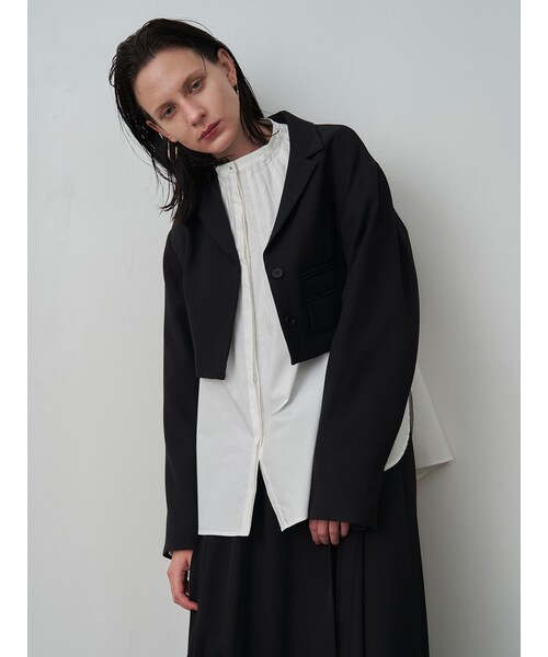 ELENDEEK（エレンディーク）の「TAILORED SHORT JK（テーラードジャケット・レディース・インディゴ/ブラック・F）」の2枚目の写真