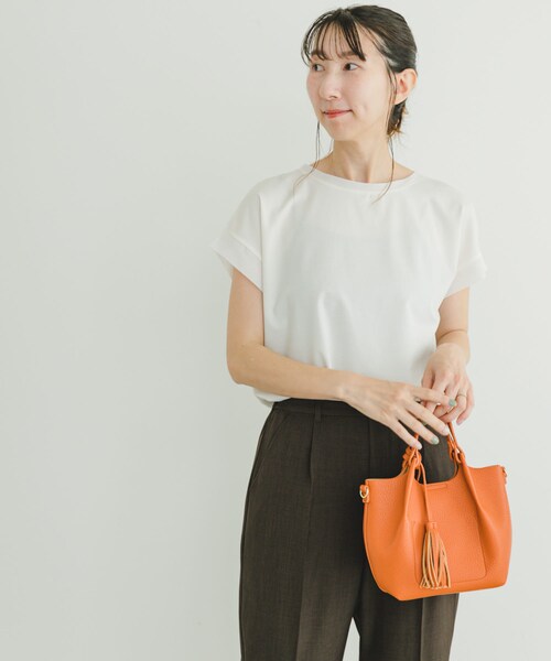 ITEMS URBANRESEARCH（アイテムズ アーバンリサーチ）の「バックタックフレンチプルオーバー（Tシャツ/カットソー・レディース・L.BEG/WHT/BLK/CML/KHK/WHT2・FREE）」の22枚目の写真