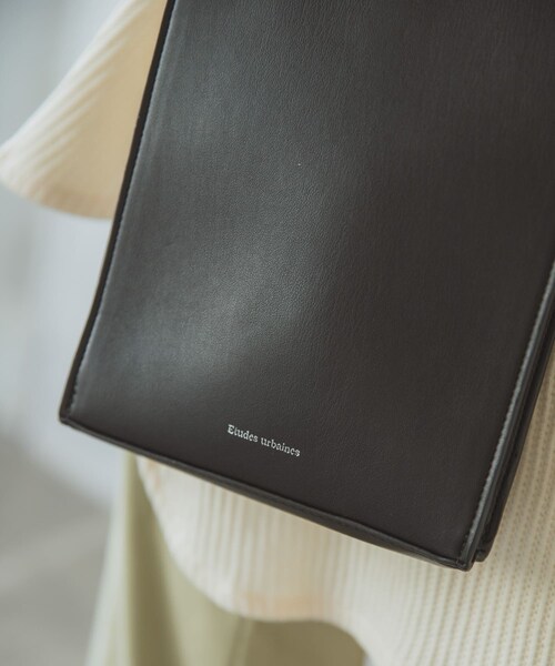 ITEMS URBANRESEARCH(アイテムズ アーバンリサーチ)の「ボックスショルダーバッグ(ショルダーバッグ・レディース・OFF/GRY/BLK・-)」の15枚目の写真