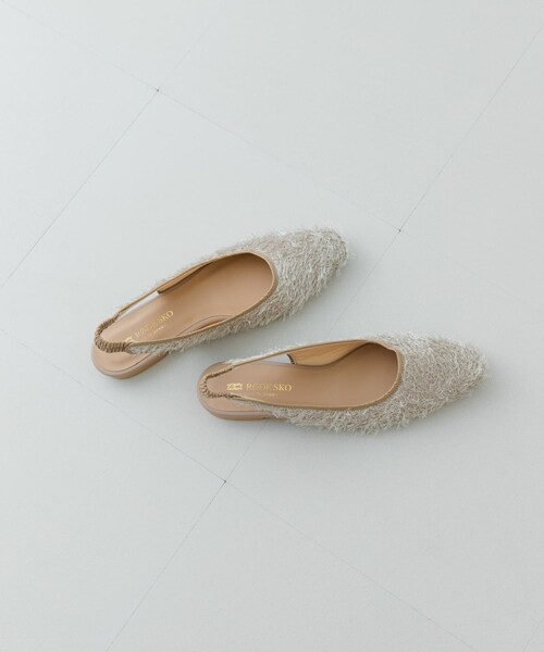 RODE SKO（ロデスコ）の「『MADE IN JAPAN』ヘアリーバックストラップミュール（その他シューズ・レディース・BLACK/BEIGE・36/37/38）」の2枚目の写真