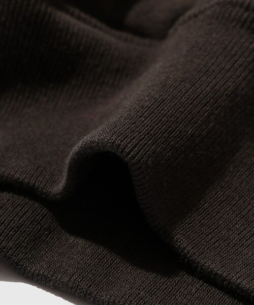 ADAM ET ROPE'（アダムエロペ）の「【NVRFRGT/ネヴァーフォーゲット】PANELLED ZIP UP HOODIE（パーカー・メンズ・ブラック/ダークブラウン・1/2/3）」の17枚目の写真