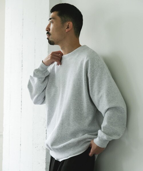 URBAN RESEARCH DOORS（アーバンリサーチドアーズ）の「裏起毛クルーネックスウェット（スウェット・メンズ・ASH GRAY/OLIVE/NAVY/TOP CCL・M/L）」の11枚目の写真