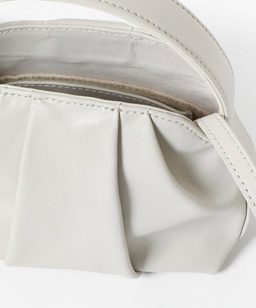 URBAN RESEARCH ROSSO（アーバンリサーチロッソ）の「LUMEN　FANTINE PETIT BAG（ハンドバッグ・レディース・sunlit yel/mistywhite/softblack/hazysilver・-）」の8枚目の写真