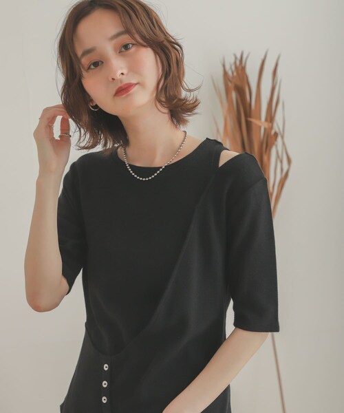 SENSE OF PLACE by URBAN RESEARCH(センスオブプレイスバイアーバンリサーチ)の「レイヤードボタンディテールトップ(Tシャツ/カットソー・レディース・BLACK/GREIGE/YELLOW・one)」の5枚目の写真