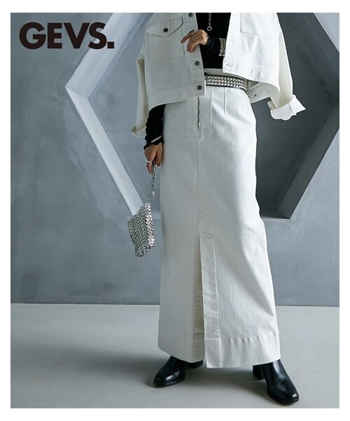 nissen（ニッセン）の「大きいサイズ フロントジップデニムマキシタイトスカート GEVS.（デニムスカート・レディース・ホワイトデニム/ブラックデニム・L/LL/3L/4L/5L/6L/8L/10L）」の2枚目の写真