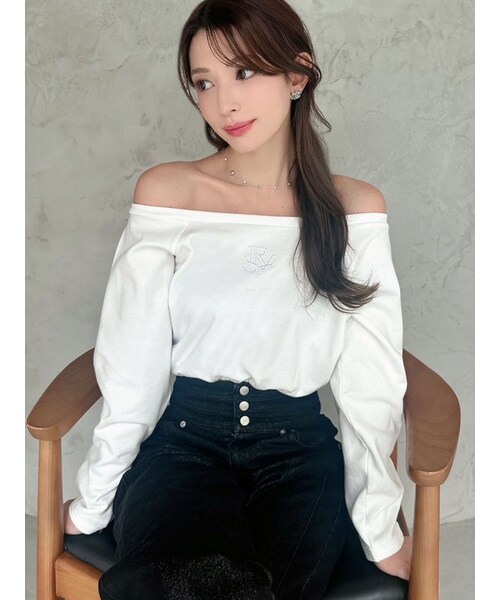 RESEXXY（リゼクシー）の「ルーズオフショルスウェット（スウェット・レディース・ホワイト/ブラック/ピンク・F）」の2枚目の写真