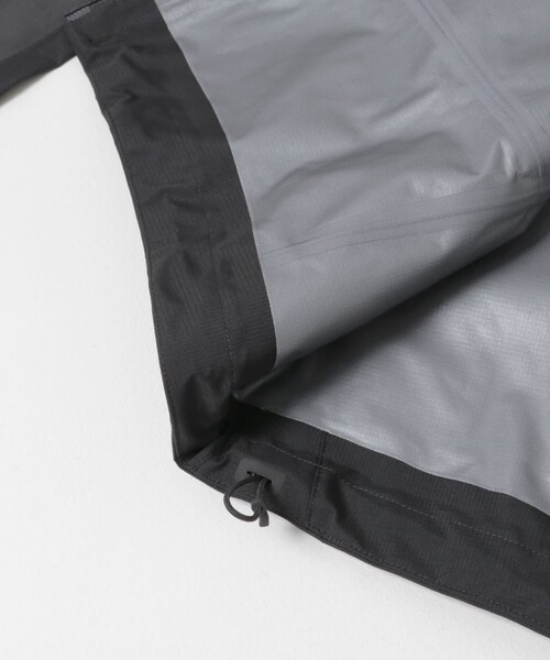 URBAN RESEARCH(アーバンリサーチ)の「GOLDWIN GORE-TEX 3L JACKET(マウンテンパーカー・メンズ・EB・2/3/4)」の7枚目の写真