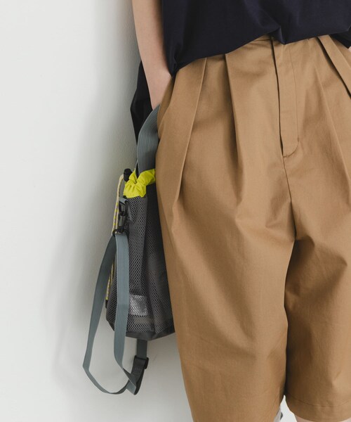 EKAL(エカル)の「撥水チノバミューダパンツ(その他パンツ・レディース・キャメル/ブラック・One)」の18枚目の写真