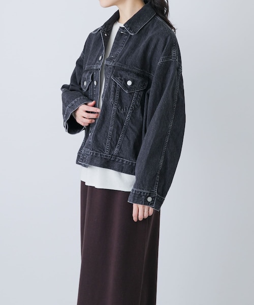 かぐれ（カグレ）の「HARi　WIDE SLEEVE DENIM JACKET（デニムジャケット・レディース・BLACK・2）」の4枚目の写真