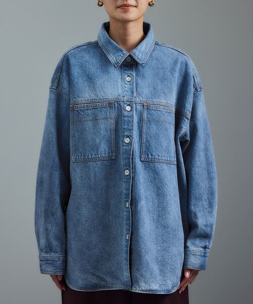 ADAM ET ROPE'（アダムエロペ）の「USAコットンデニムオーバーシャツ［セットアップ対応］（シャツ/ブラウス・レディース・ブルー系/サックス・F）」の16枚目の写真