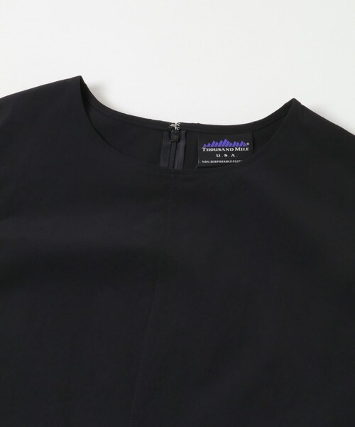 URBAN RESEARCH(アーバンリサーチ)の「『吸水速乾/UVカット/イージーケア』『別注』THOUSAND MILE×URBAN RESEARCH FRENCH SLEEVE DRESS(ワンピース・レディース・BLACK/CHARCOAL・Free)」の5枚目の写真