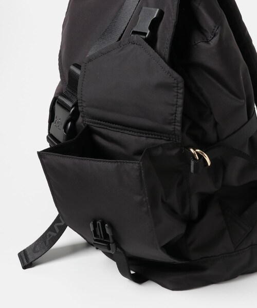 URBAN RESEARCH(アーバンリサーチ)の「GANNI Recycled Tech Backpack(バックパック/リュック・レディース・Black・-)」の12枚目の写真