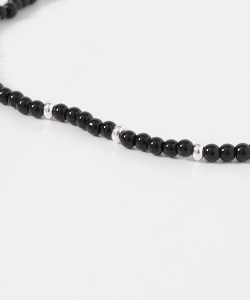 SMELLY（スメリー）の「ブラックビーズネックレス（ネックレス・メンズ・BK/SV・-）」の6枚目の写真