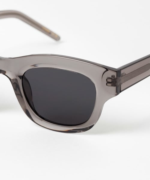 URBAN RESEARCH(アーバンリサーチ)の「A.Kjaerbede LANE(メガネ・レディース・Ecru/Demi/Black/Coquina/Grey・FREE)」の13枚目の写真
