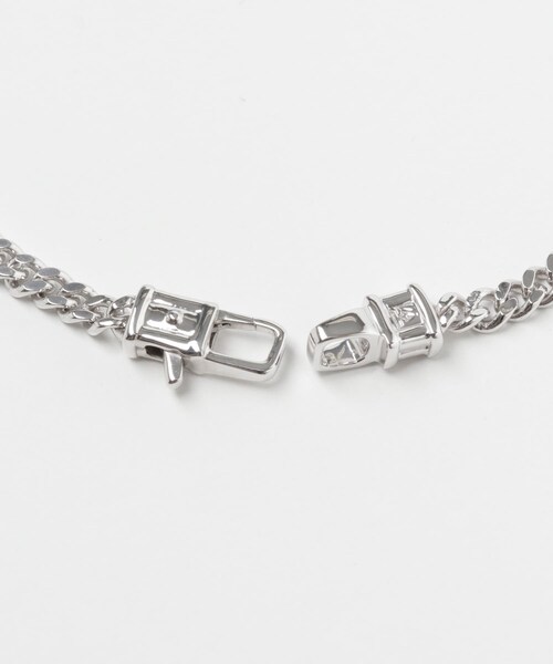URBAN RESEARCH(アーバンリサーチ)の「TOM WOOD Curb Bracelet M(ブレスレット・メンズ・SILVER・7)」の5枚目の写真