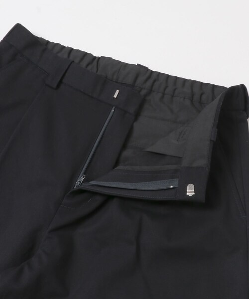 URBAN RESEARCH DOORS（アーバンリサーチドアーズ）の「1タックワイドストレートチノパンツ（その他パンツ・メンズ・BEIGE/NAVY・M/L）」の8枚目の写真