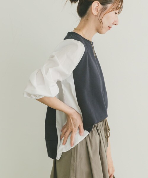 ITEMS URBANRESEARCH（アイテムズ アーバンリサーチ）の「フハクキリカエプルオーバー（Tシャツ/カットソー・レディース・BLK/NVY/BEG・FREE）」の6枚目の写真