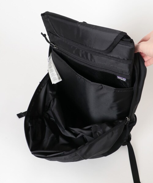 URBAN RESEARCH DOORS(アーバンリサーチドアーズ)の「patagonia Atom Day Pack 24L(バックパック/リュック・レディース・SRPO/BLK/SMDB・one)」の9枚目の写真
