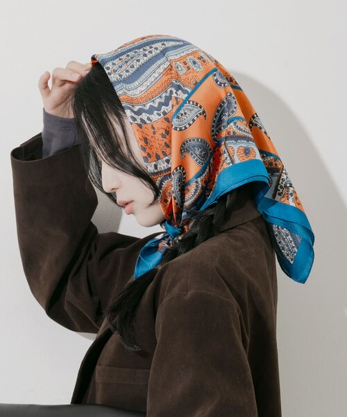 SMELLY（スメリー）の「アソートパターンスカーフ（バンダナ/スカーフ・レディース・YEL/BRN/GRN/ORG/BLK/BLU/LMN/DOT/SAX/GRY/RED/MNT/BLK/IVO/WHT/ORG/BLU/WHT/DOT/BEG・-）」の10枚目の写真