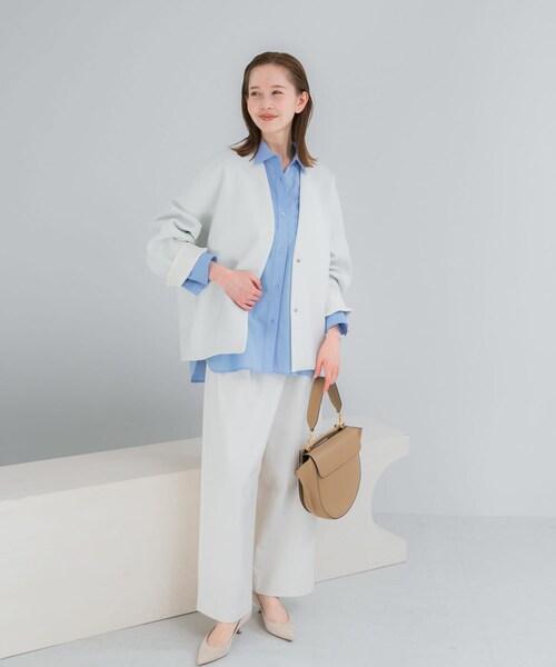 URBAN RESEARCH ROSSO（アーバンリサーチロッソ）の「『一部別注カラー』ELENDEEK　FORM SHORT COAT（ノーカラージャケット・レディース・別注O.WHT/別注NVY/MNT・Free）」の7枚目の写真