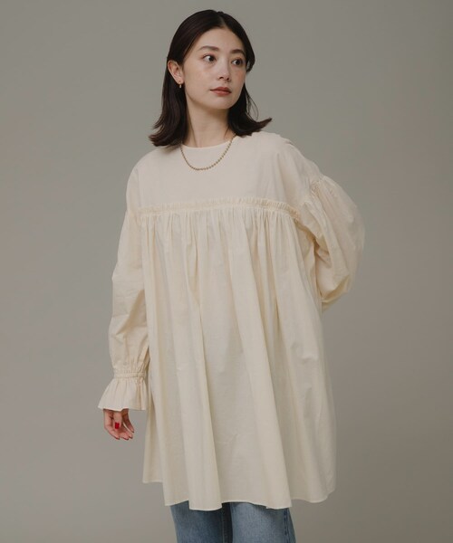 URBAN RESEARCH Sonny Label（アーバンリサーチサニーレーベル）の「コットンギャザーチュニック（チュニック・レディース・クリーム/ブラック/ブルー・FREE）」の7枚目の写真