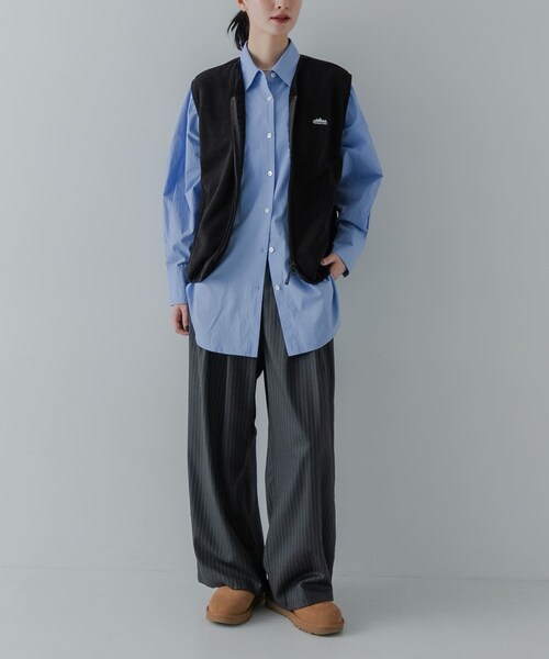 URBAN RESEARCH(アーバンリサーチ)の「UGG CLASSIC MICRO(その他シューズ・レディース・CHESTNUT/BLACK・23/24/25)」の13枚目の写真