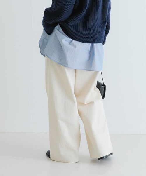 URBAN RESEARCH（アーバンリサーチ）の「チノワイドパンツ（チノパンツ・レディース・BEIGE/NATURAL・36/38）」の6枚目の写真