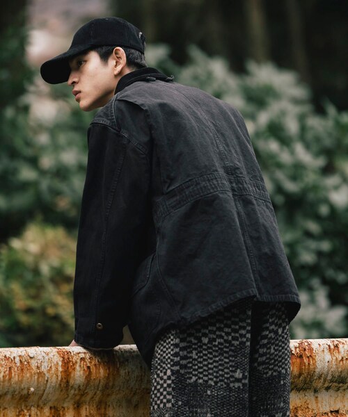 URBAN RESEARCH(アーバンリサーチ)の「Gurank CH hunting jk(カバーオール・メンズ・BLK・2/3)」の6枚目の写真