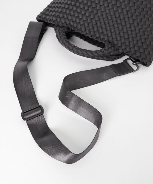 URBAN RESEARCH(アーバンリサーチ)の「NAGHEDI ST BARTHS SMALL TOTE(トートバッグ・レディース・OLEA/ASH・-)」の5枚目の写真