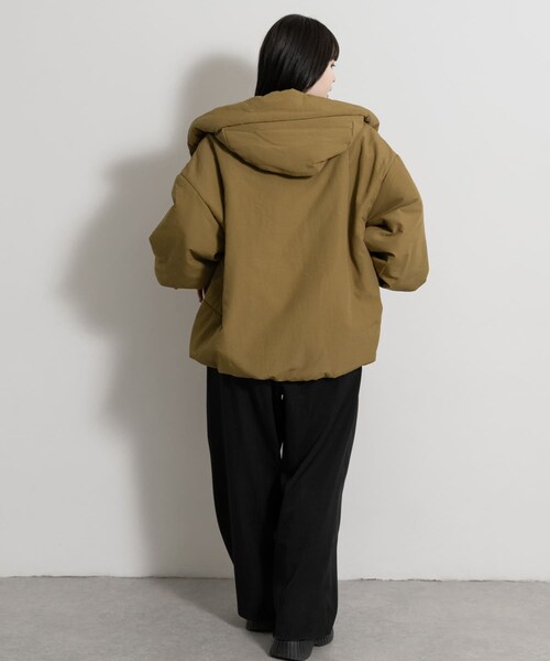 THE GOODLAND MARKET（ザグッドランドマーケット）の「『別注』MIDIUMISOLID×THE GOODLAND MARKET　hooded padding blouson（ブルゾン・レディース・black/b.khaki・38）」の17枚目の写真
