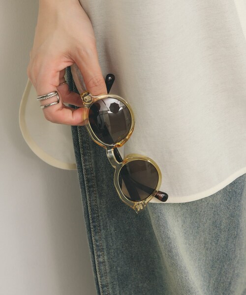 KBF（ケイビーエフ）の「ボストンフレームサングラス（メガネ・レディース・BLUE GRAY/GREEN/BROWN・one）」の3枚目の写真