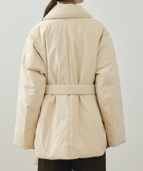 ADAM ET ROPE'（アダムエロペ）の「【EMOELLE】ライトダウンコート（ダウンジャケット/コート・レディース・ブラック/キナリ系・F）」の11枚目の写真