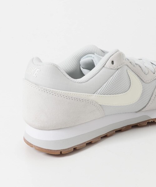 URBAN RESEARCH ROSSO（アーバンリサーチロッソ）の「NIKE　ナイキ ウィメンズ MD ランナー 2（スニーカー・レディース・BLACKWHITE/PHOTONSAIL・23/24/25）」の15枚目の写真