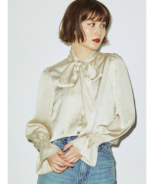jouetie（ジュエティ）の「キャンディースリーブリボンタイブラウス（シャツ/ブラウス・レディース・アイボリー/ミックス/ブラック/ピンク/レッド/イエロー・M）」の4枚目の写真