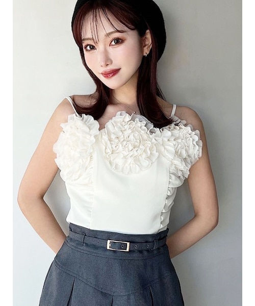 RESEXXY（リゼクシー）の「コサージュキャミトップス（キャミソール・レディース・アイボリー/グレー/ブラック・F）」の2枚目の写真