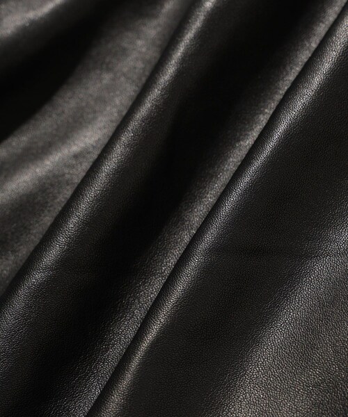 ADAM ET ROPE'（アダムエロペ）の「【AURALEE/オーラリー】REVERSIBLE WOOL TWISTED TWILL / SHEEP LEATHER HALF COAT（ダウンジャケット/コート・メンズ・ダークブラウン・3/4）」の19枚目の写真
